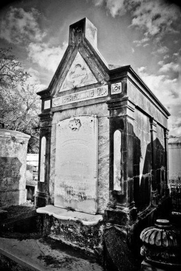 Lafayette Cemetery No 1