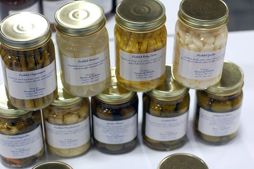 Pretty Jars of Pickles Pretty Jars of Pickles