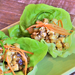Fight PMS With Shiitake Tofu Lettuce Cups
