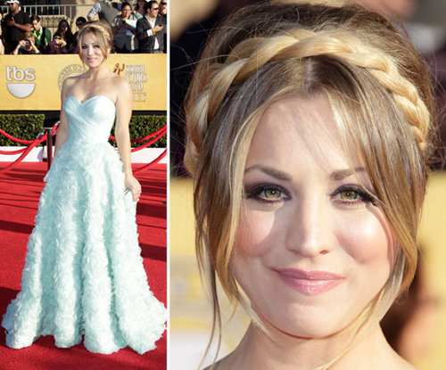 Pictures of Kaley Cuoco in Romona Keveza gown on the red carpet at the 2012 SAG Awards