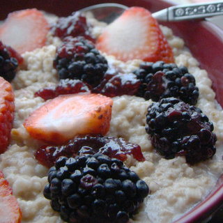 How to Make a Healthier Bowl of Oatmeal