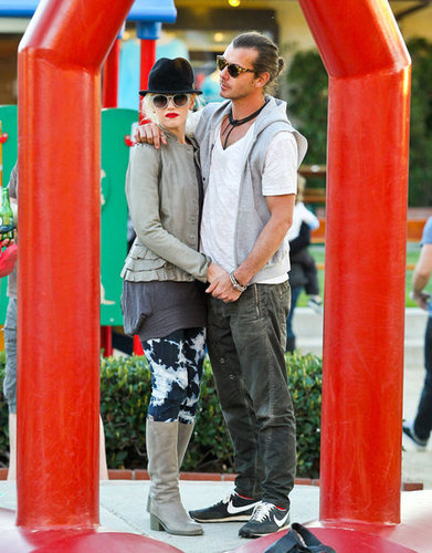 Gavin Rossdale put his arm around Gwen Stefani while hanging with their kids at a playground in LA in January 2012.
Gavin Rossdale put his arm around Gwen Stefani while hanging with their kids at a playground in LA in January 2012.