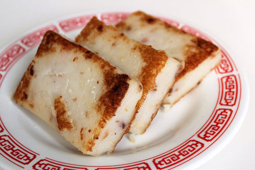 Lor Pak Gow (Turnip Cake) Lor Pak Gow (Turnip Cake)