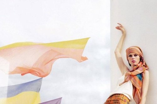 Le Carré Hermès Spring 2012 Ad Campaign Le Carré Hermès Spring 2012 Ad Campaign