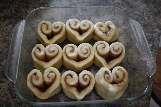 Heart-Shaped Cinnamon Rolls 