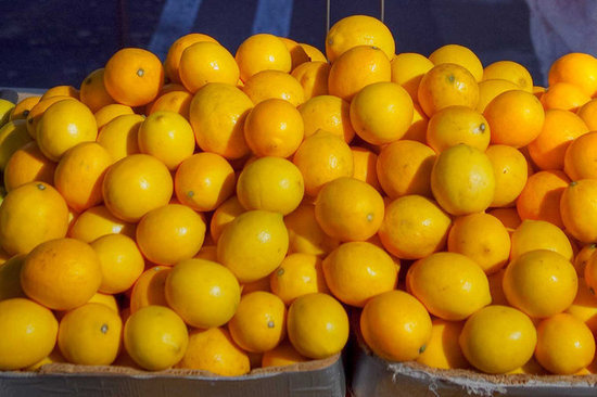 Meyer Lemons