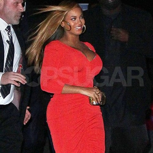 Beyonce Knowles wore a tight dress in NYC.
Beyonce Knowles wore a tight dress in NYC.