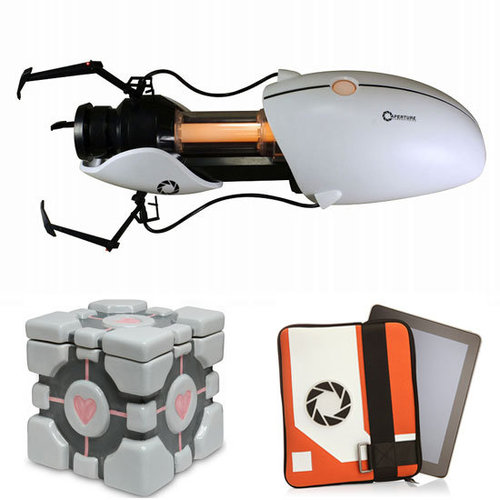 Portal Gun Replica and Accessories