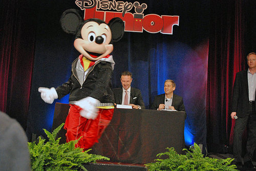 Break-Dancing Mickey Mouse Break-Dancing Mickey Mouse