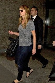 Jennifer Lawrence Talks Hunger Games in Mexico