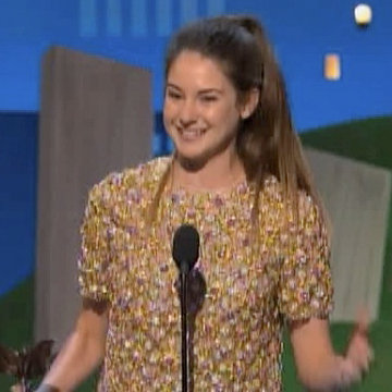 Video: Spirit Winner Shailene Woodley Credits The Descendants For Shaping "My Young Adult Life"