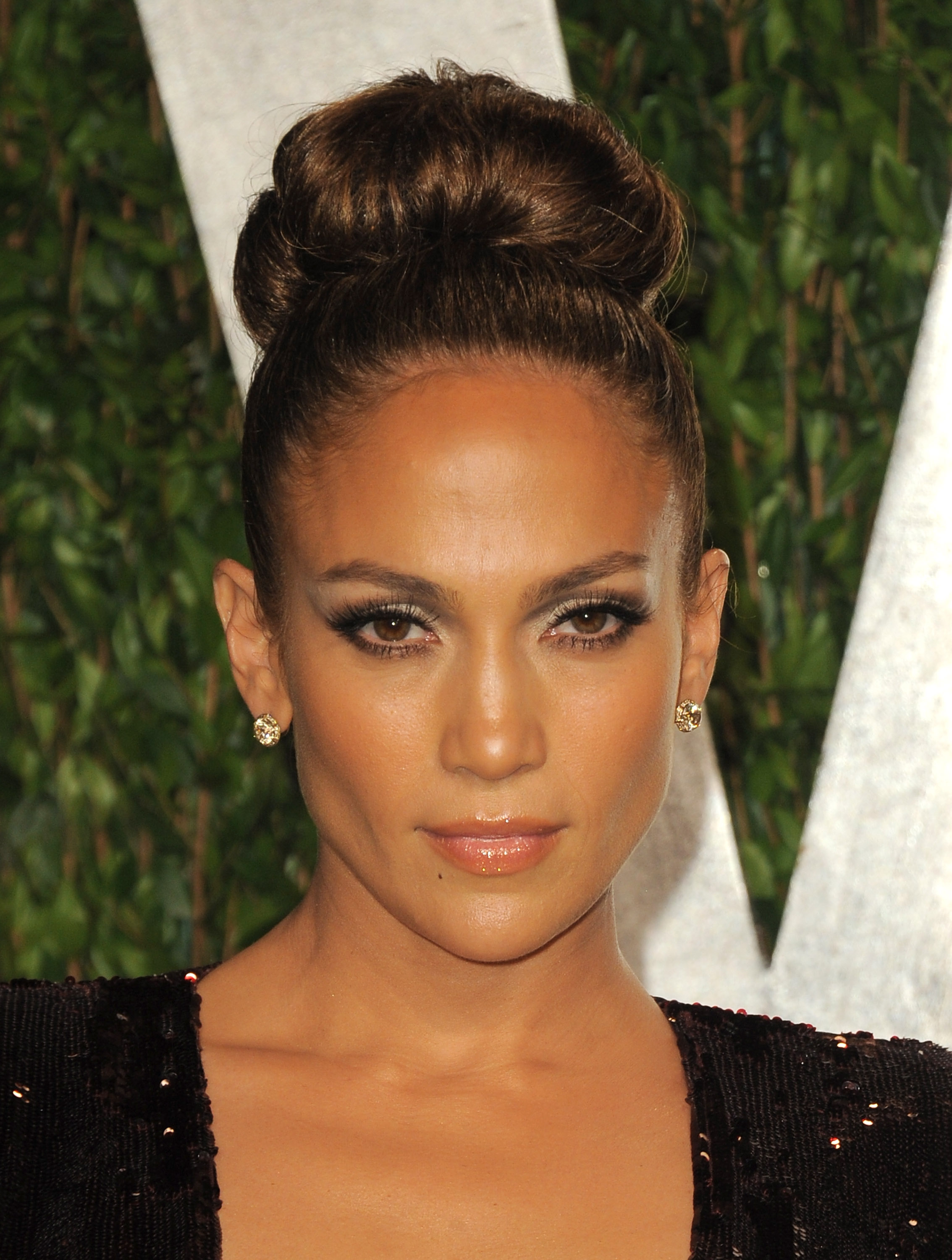 Jennifer Lopez up close at the Vanity Fair afterparty. Jennifer Lopez up close at the Vanity Fair afterparty.