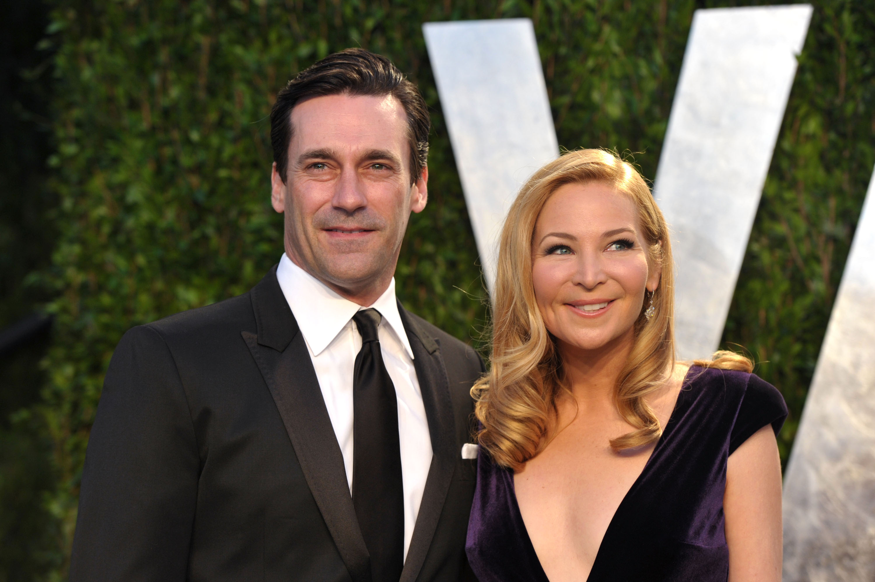 John Hamm and Jennifer Westfeldt up close at the Oscars afterparty. John Hamm and Jennifer Westfeldt up close at the Oscars afterparty.
