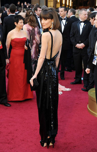 Rose Byrne's dress had a seriously sexy back.
Rose Byrne's dress had a seriously sexy back.