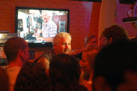 Guy Fieri Talks to Fans Guy Fieri Talks to Fans