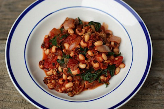 Black-Eyed Peas With Tomatoes and Greens Black-Eyed Peas With Tomatoes and Greens