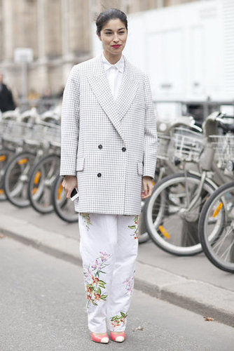 Paris Fashion Week Street Style Fall 2012 Paris Fashion Week Street Style Fall 2012