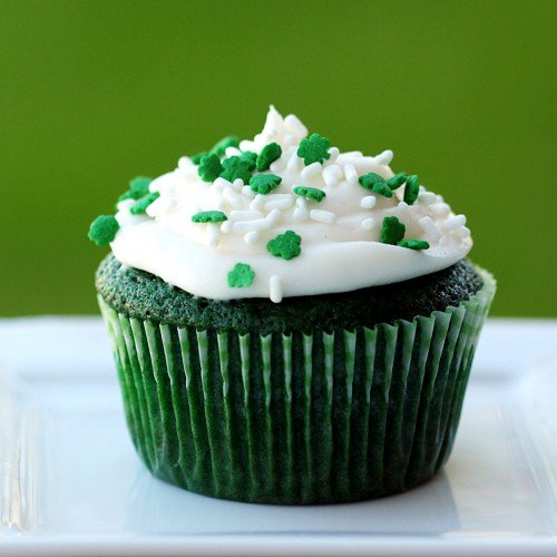 Green Velvet Cupcakes Green Velvet Cupcakes