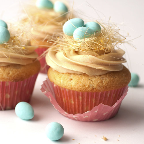 Caramel Bird's Nest Cupcakes Caramel Bird's Nest Cupcakes