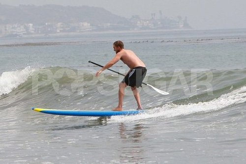 Shirtless Robert Pattinson Plays on the Beach — See Over 100 Pictures! Shirtless Robert Pattinson Plays on the Beach — See Over 100 Pictures!