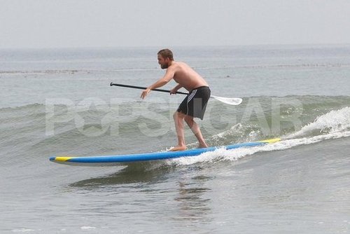 Shirtless Robert Pattinson Plays on the Beach — See Over 100 Pictures! Shirtless Robert Pattinson Plays on the Beach — See Over 100 Pictures!