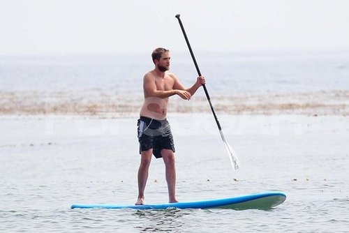 Shirtless Robert Pattinson Plays on the Beach — See Over 100 Pictures! Shirtless Robert Pattinson Plays on the Beach — See Over 100 Pictures!