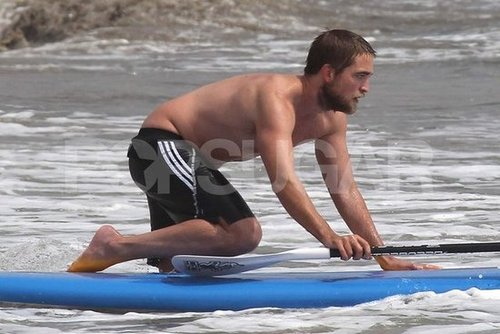 Shirtless Robert Pattinson Plays on the Beach — See Over 100 Pictures! Shirtless Robert Pattinson Plays on the Beach — See Over 100 Pictures!