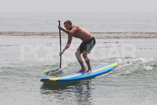 Shirtless Robert Pattinson Plays on the Beach — See Over 100 Pictures! Shirtless Robert Pattinson Plays on the Beach — See Over 100 Pictures!