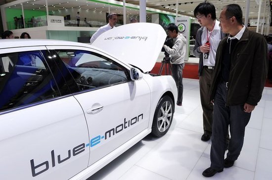 VW Blue-e-Motion 
