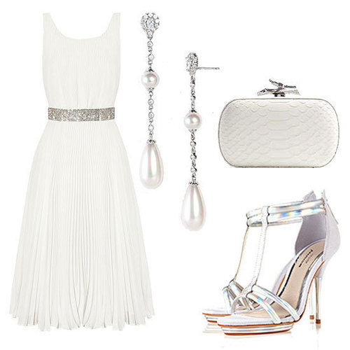 Head to Fab to see and shop 35 perfect bridal finds under $500.
Head to Fab to see and shop 35 perfect bridal finds under $500.