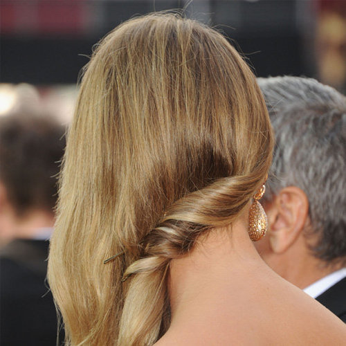 Wedding Hairstyles: To the Side Wedding Hairstyles: To the Side