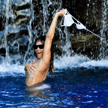Rihanna Topless and Bikini Pictures From Hawaii