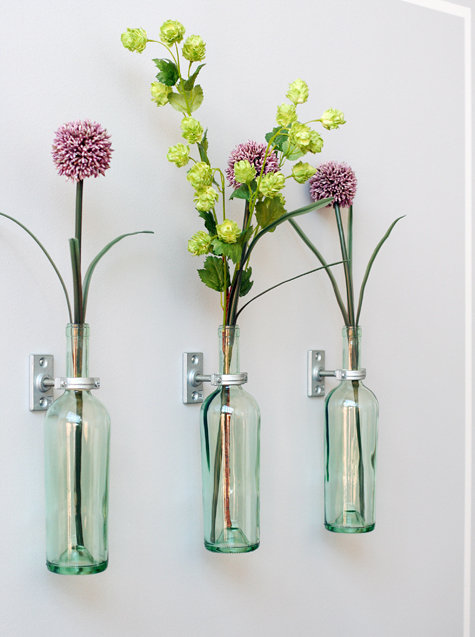 Move your vases from your table to your wall.
Source: Design*Sponge
Move your vases from your table to your wall.
Source: Design*Sponge