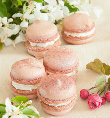 Sakura Cherry Blossom Macarons