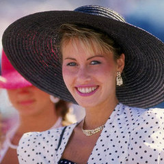 Why Do Women Wear Hats at Kentucky Derby? Why Do Women Wear Hats at Kentucky Derby?