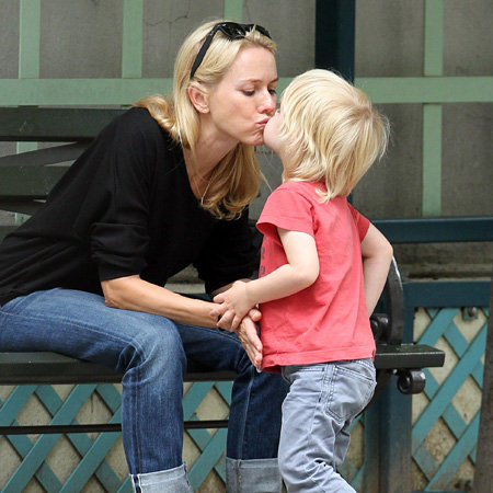Naomi Watts and Liev Schreiber Pictures With Sons Sasha and Sammy in NYC
