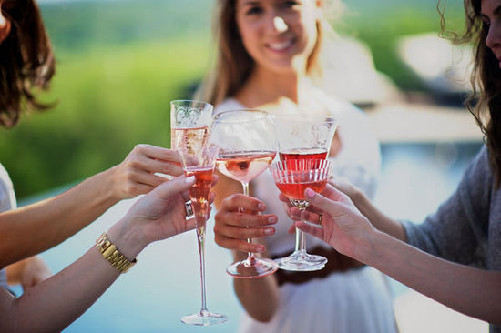 Choose a Budget-Friendly Bachelorette Party Location Choose a Budget-Friendly Bachelorette Party Location