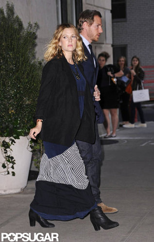 Drew Barrymore Tries on Wedding Veils Ahead of a Party With Will Drew Barrymore Tries on Wedding Veils Ahead of a Party With Will