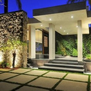 Jennifer Aniston and Justin Theroux's Beverly Hills Rental