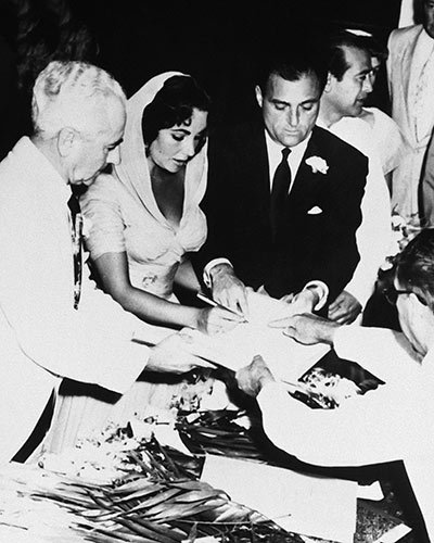 Mike Todd and Elizabeth Taylor Make it Official