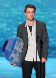 Robert Pattinson and Breaking Dawn Nominated for the Teen Choice Awards