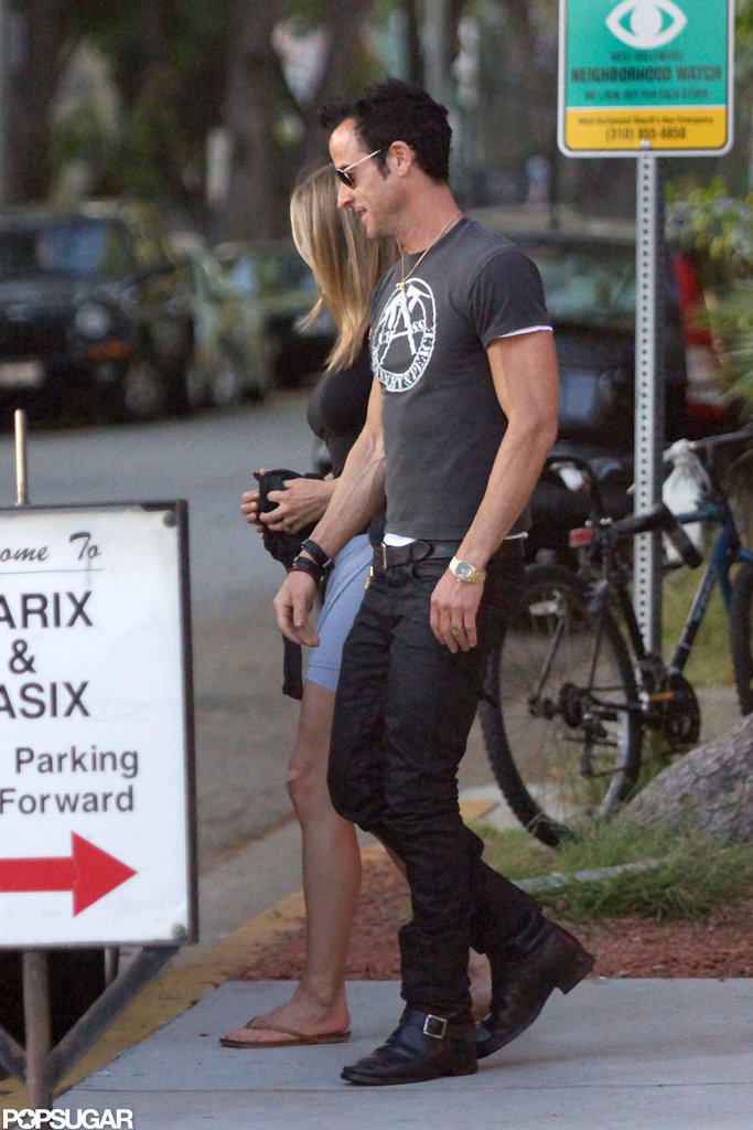 Jennifer Aniston and Justin Theroux had dinner in LA.
Jennifer Aniston and Justin Theroux had dinner in LA.