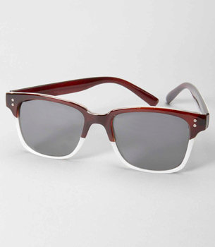 This pair offers a modern riff on classic wayfarers for the style-savvy girl seeking a new twist.
Fred Flare Dylan Sunglasses ($14)
This pair offers a modern riff on classic wayfarers for the style-savvy girl seeking a new twist.
Fred Flare Dylan Sunglasses ($14)