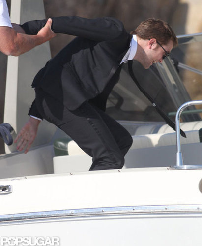 Check Out Sexy Robert Pattinson Boarding a Boat in His Tux Check Out Sexy Robert Pattinson Boarding a Boat in His Tux