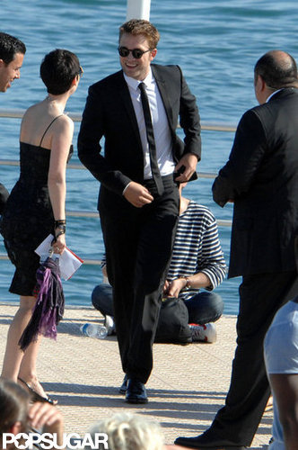 Check Out Sexy Robert Pattinson Boarding a Boat in His Tux Check Out Sexy Robert Pattinson Boarding a Boat in His Tux