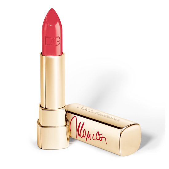 Monica Bellucci Fronts Dolce & Gabbana Lipstick Monica Bellucci Fronts Dolce & Gabbana Lipstick