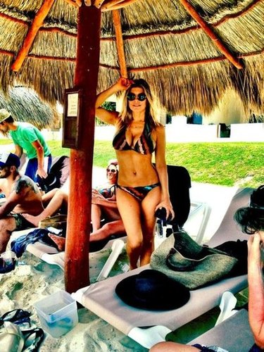 Fergie wore her bikini while in Cancun.
Fergie wore her bikini while in Cancun.