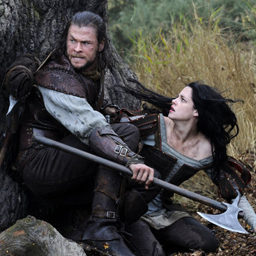 Snow White and the Huntsman Movie Review