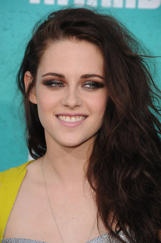 Kristen Stewart smiled at the MTV Movie Awards.
Kristen Stewart smiled at the MTV Movie Awards.