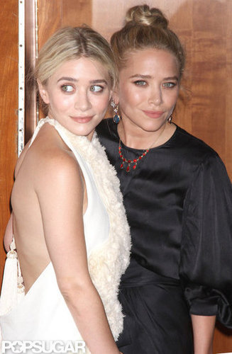 Mary-Kate Olsen and Ashley Olsen put on their smiles for the Fresh Air Fund's Spring Gala in NYC.
Mary-Kate Olsen and Ashley Olsen put on their smiles for the Fresh Air Fund's Spring Gala in NYC.